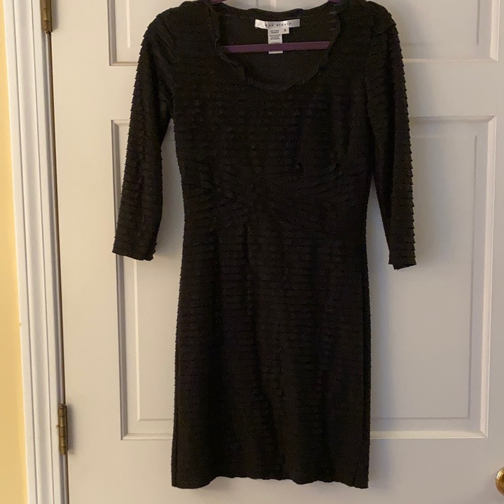 Max Studio stretch fitted black dress